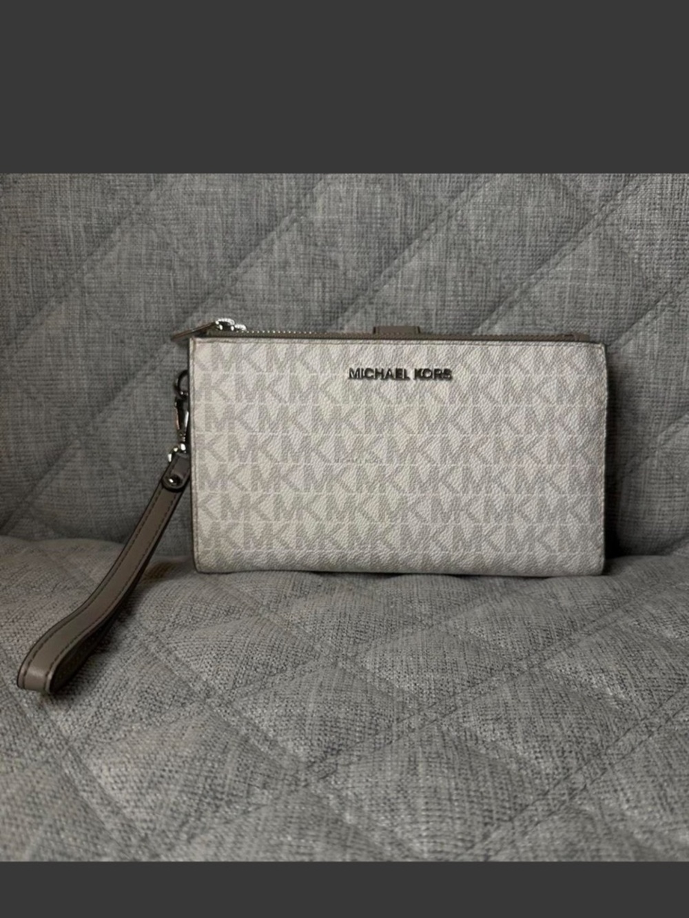 michael kors jet set travel double zip wristlet wallet in bright white